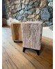 Tavolino / Comodino in tronco di legno vecchio e piedini in acciaio